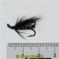 2B0033 - Stoats Tail Salmon Treble Str. 12