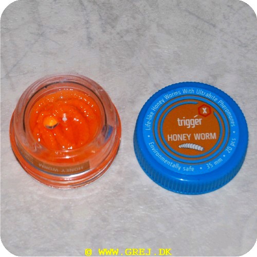 039984089596 - TriggerX - Fluo Orange - Honey Worm
En madding. der gør fisk "tossede". da denfrigiver en duft. som er identisk med det hormonstof. som fisk selv udskiller