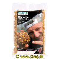 4005652171319 - MK majs pellets med aminosyre - Vægt:1000g. - 001 8599 301<br>The pellets are also excellent for creating Matze’s “Feed Pyramid” which he has presented in a variety of films where there is not enough time for prefeeding. The swelling pellets lure roach and bream. This, in turn, makes carps curious. Fishing then takes place on the pellet rug with boilies. It goes without saying the the pellets are suitable for all species. This feed lends itself even for light float fishing or fishing with feeder basket.