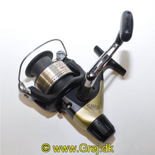 022255074346 - Shimano Hyperloop 4000 RB<LI>Dyna-Balance system<LI>Super stopper I<LI>Oversized Power Roller<LI>Gear Ratio 4.6:1<LI>Vægt 330 gram<LI>Kugleleje 1<LI>Linekapasitet 0.25/260 - 0.30/180 - 0.35/130 - 0.40/100