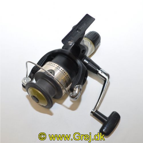 022255074346 - Shimano Hyperloop 4000 RB<LI>Dyna-Balance system<LI>Super stopper I<LI>Oversized Power Roller<LI>Gear Ratio 4.6:1<LI>Vægt 330 gram<LI>Kugleleje 1<LI>Linekapasitet 0.25/260 - 0.30/180 - 0.35/130 - 0.40/100