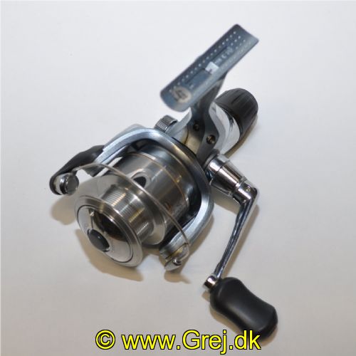 022255098656 - Shimano Nexave 3000SFB<BR><LI>Oversized Power Roller</LI><LI>Long Life Bail Spring</LI><LI>Powerful, smooth and precise front drag</LI><LI>Varispeed</LI><LI>Super stopper II</LI><LI>Dyna Balance</LI><LI>Ekstra spole i Alu</LI><LI>Gear Ratio 5.2:1</LI><LI>Vægt 280 gram</LI><LI>Kugleleje 3</LI><LI>Rulleleje 1</LI><LI>Linekapasitet 0.18/240 - 0.20/220 - 0.25/140 - 0.30/100</LI>