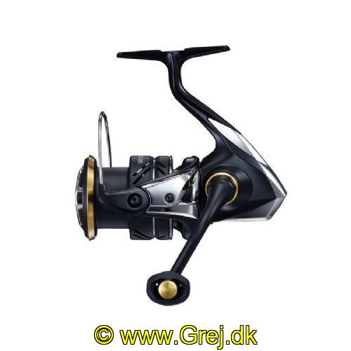 022255248020 - Shimano Sustain FJ C3000 - Gear Ratio 5.3:1 - Linekapacitet 0.25mm/210m - Lejer 8+1 - Vægt: 210g