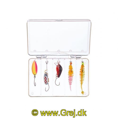 4005652829388 - Trout Attack, sortiment at endegrej - Farve:Mix 4 - 001 6078 400<br>Our trout baits in the practical accessory box with Euro hanger. As with the Trout Collectors, there are also four different mixes to ensure the angler has the most effective colours at hand for every situation on the water. Contents: 1 Catcher Spoon 2g, 1 Trout Crank hardbait 3cm/2g, 1 Colonel Spinner with single hook, 3g, 1 Trout Collector 5cm with garlic flavour, ready mounted on hook (size 8) with 0.45g tungsten head, 1 Trout Collector Pinball 5cm with garlic flavour ready mounted on hook (size 8) with 0.73g tungsten head.