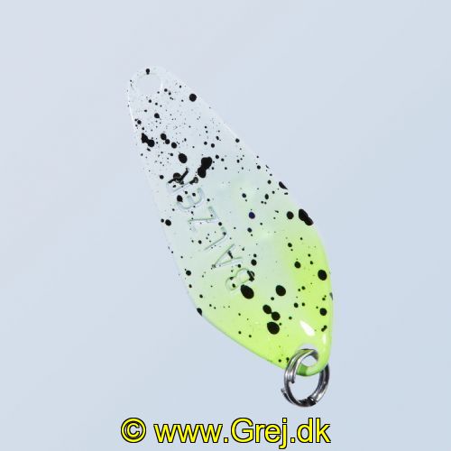 4005652832630 - Pro Staff Series Swindler Spoon - 30mm. - Vægt:2.3g. - Farve:Blå/gul/orange/sort dots, UV - 001 6067 220<br>With a tumbling run for more passive trouts. Can be guided extremely slow. Top in the cold season.