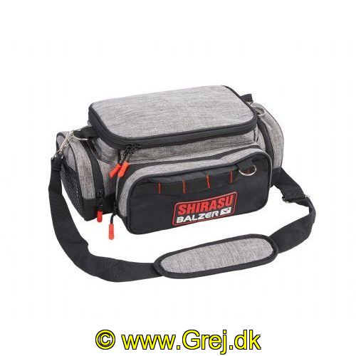 4005652854298 - Shirasu Organizer - Farve:Sort - 001 1936 005<br>Organizer bags, equipped with 2 Shirasu tackle boxes. Optionally, each bag can be retrofitted with another box (sold separately). The bags made of high-quality 600D nylon all have 3 additional outer pockets and a waterproof, washable PVC bottom. The lids of the
boxes are UV-protected so that the contents do not fade even in strong sunlight. Material: 80% Nylon, 10% PVC, 10% Polyester. Can be retrofitted with Shirasu box Art. 1 19360/100.