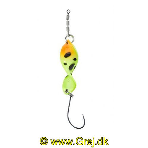 4005652856407 - Pro Staff Series Shooter Spoon - 27mm. - Vægt:2.5g. - Farve:Yellow Leopard, UV - 001 6041 009<br>This spoon is a real highlight: its unique propeller shape makes it turn on its own axis at the slightest pull, which drives the trout absolutely crazy. In our numerous tests, the Shooter also lured completely passive fish to bite. As it can be used extremely slowly, it is also a top spoon for winter fishing. The front and back of each spoon have contrasting colours which create a unique play of colours when turned. Each spoon features a micro triple swivel that safely prevents line twist. Can be thrown very far. Available in 2.5g and 3.5g.