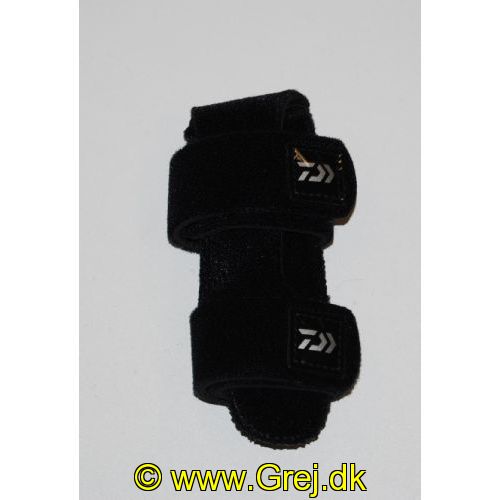 4027093679582 - Daiwa - Rod Tip & Belt Neophrene Set - Til at beskytte stang toppen og holde stangdelene sammen med.