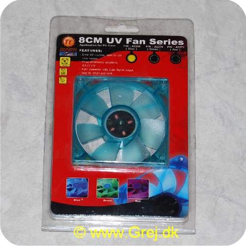 839280004794 - Thermaltake cooler UV Fan Series<br>
Farve: Blå<br>
Great UV reactive, ideal for UV case modes.<br>
Three dimensions selections, 8.9.12 cm<br>
4-pin connector with 3-pin Signal output.<br>
Easy to install and work.<br>
A2269<br>